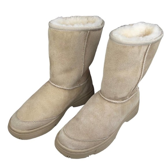 UGG Australia Womens Beige Ultimate Short 5275 Genuine Leather Winter Boots Sz 6 - Picture 4 of 10